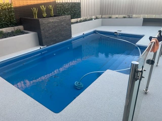 Paths, Patios & Pool Surrounds